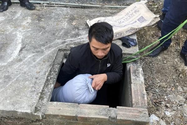 Khởi tố kẻ sát hại người phụ nữ giao gas, giấu xác trong bể nước suốt 13 năm-2