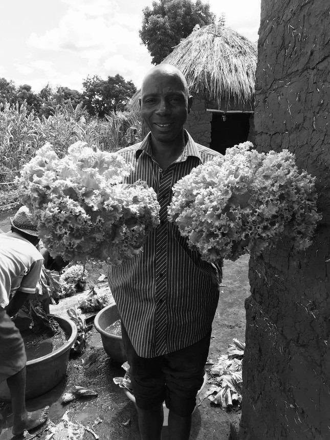 Quang Linh Vlogs chia sẻ tin buồn, nói về lý do không có video-1