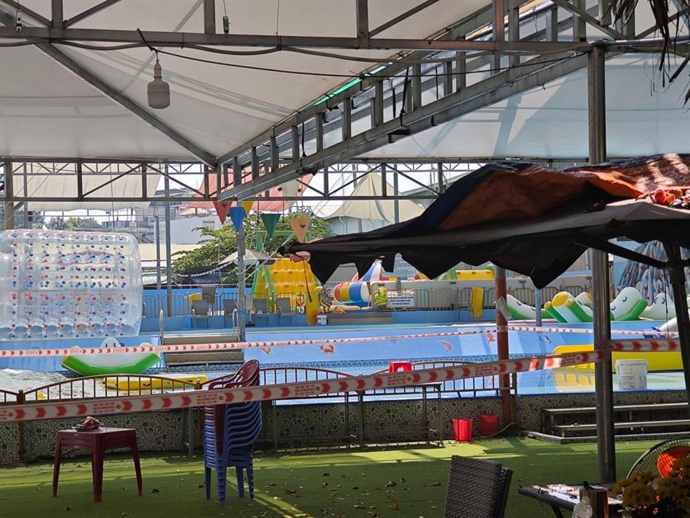 Bé trai 6 tuổi tử vong khi vào công viên nước ở TPHCM-1