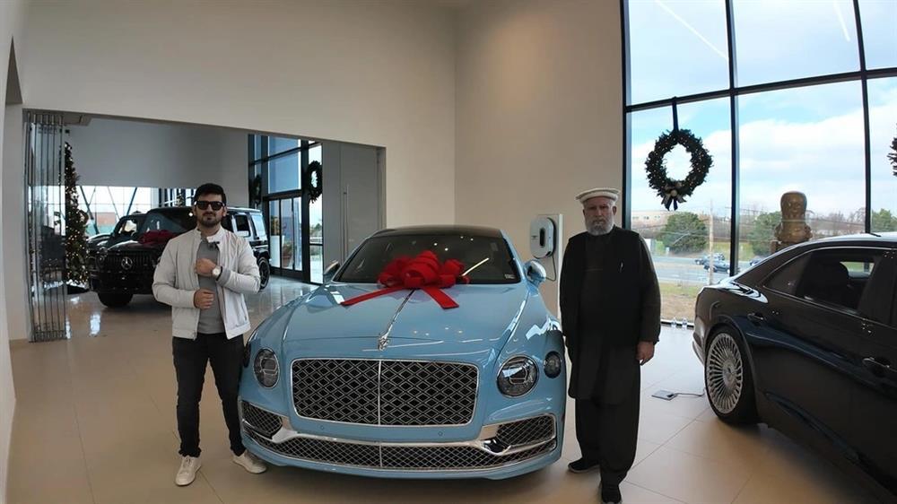 Từ chàng tài xế nghèo khó đến triệu phú USD, đi xe sang ở tuổi 29-3