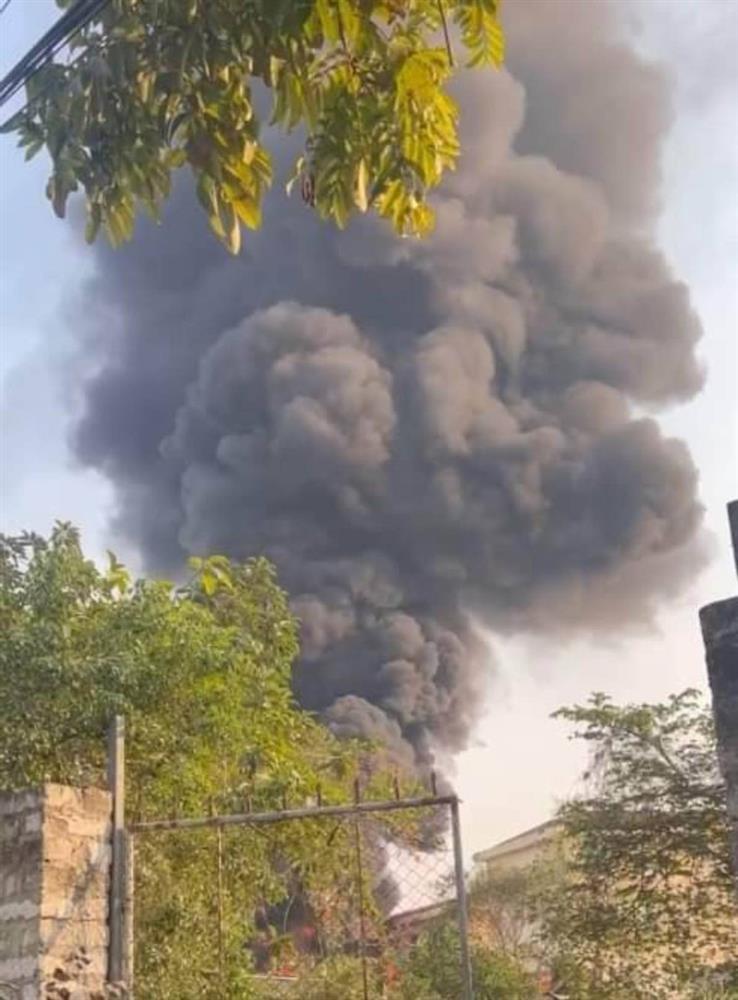Hải Dương: Cháy ở trụ sở Công an huyện Bình Giang-1