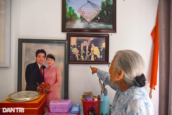 Nghệ sĩ Phi Điểu tuổi 90: Ở nhà bề thế, vẫn thích tự đi diễn bằng xe máy-3