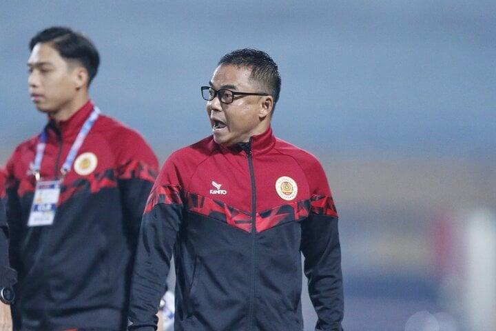 Ông Trần Tiến Đại bị phạt thẻ nhiều hơn cầu thủ CLB Công an Hà Nội-1