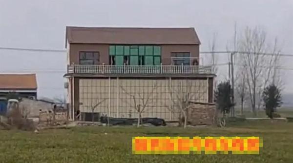 Chia tay vì bạn trai nghèo, 6 năm sau cô gái khóc khi nhìn cơ ngơi trước mắt-2