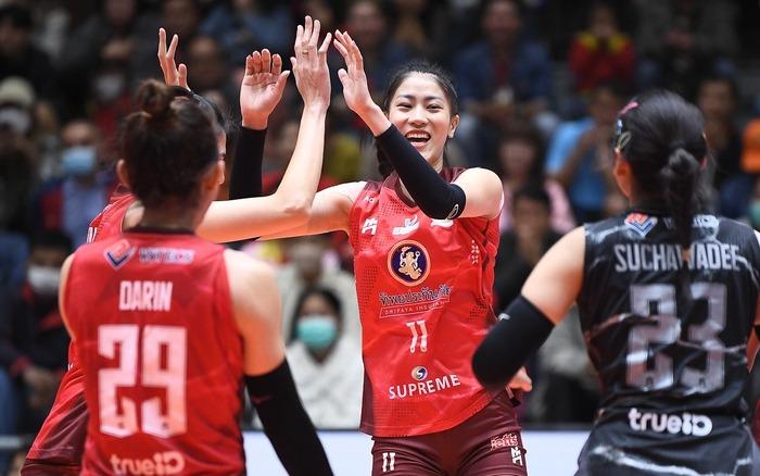 Bộ đôi sao trẻ của bóng chuyền nữ Việt Nam gây ấn tượng tại giải vô địch Thái Lan-1