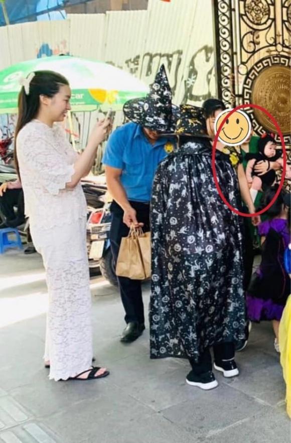 Điểm danh các nhà sao Việt đón mèo vàng chào đời trong năm 2023-12