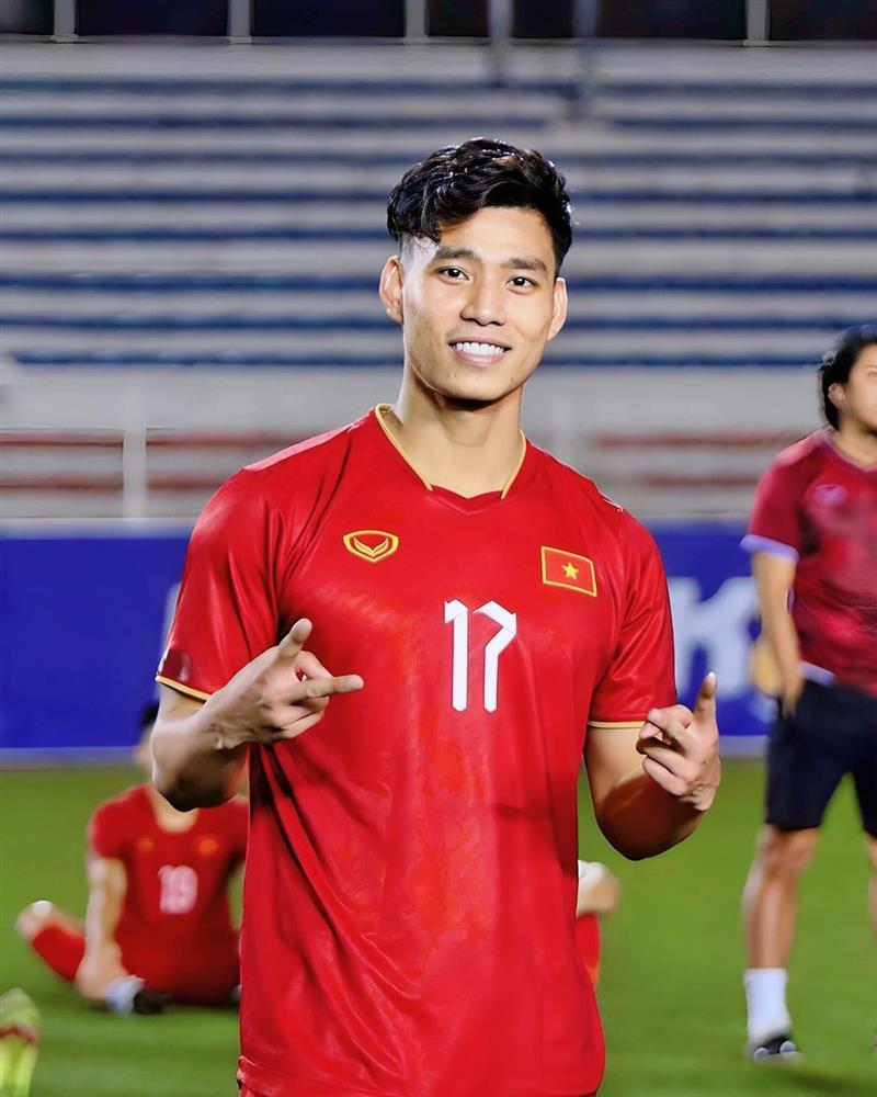 4 cầu thủ lứa U23 Thường Châu được fan thúc giục lấy vợ-3