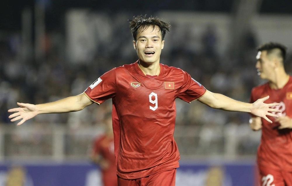 4 cầu thủ lứa U23 Thường Châu được fan thúc giục lấy vợ-1