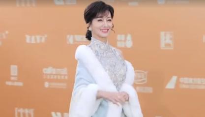 Minh tinh Bến Thượng Hải - Triệu Nhã Chi gây chú ý với sắc vóc tuổi 70-2