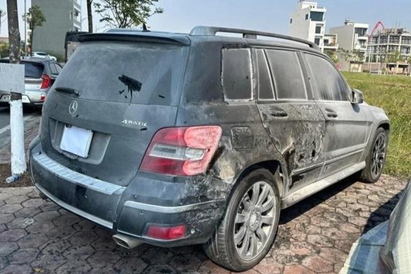 Cháy nhà trong hẻm chợ ở khu trung tâm TP.HCM, nhiều tài sản bị thiêu rụi-2