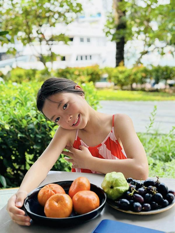 Con gái Đoan Trang: Chân dài miên man nhờ mẹ có bí quyết đặc biệt-7