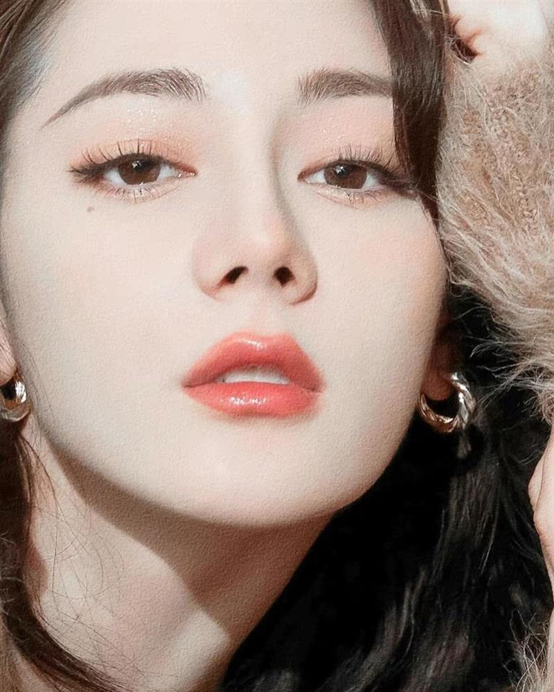 Cô gái trẻ hối hận vì sửa mũi giống thần tiên tỷ tỷ-1