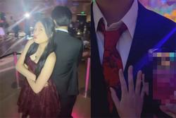 Hot girl Jenny Huỳnh đã có bạn trai, được tặng quà Giáng sinh đắt đỏ?