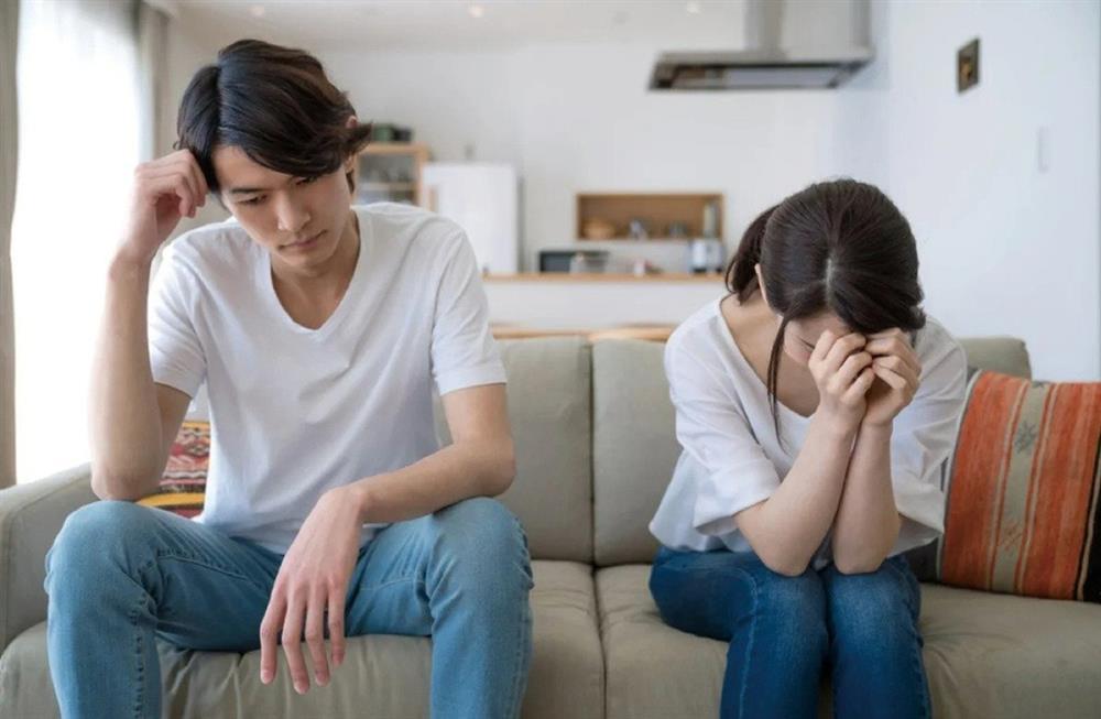 Gặp mặt bàn chuyện cưới xin, hai ông bố bất ngờ cãi nhau vì lý do này-1