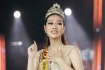 Hoa hậu Kim Nguyên catwalk cùng mẫu nhí Cherry Phạm-6