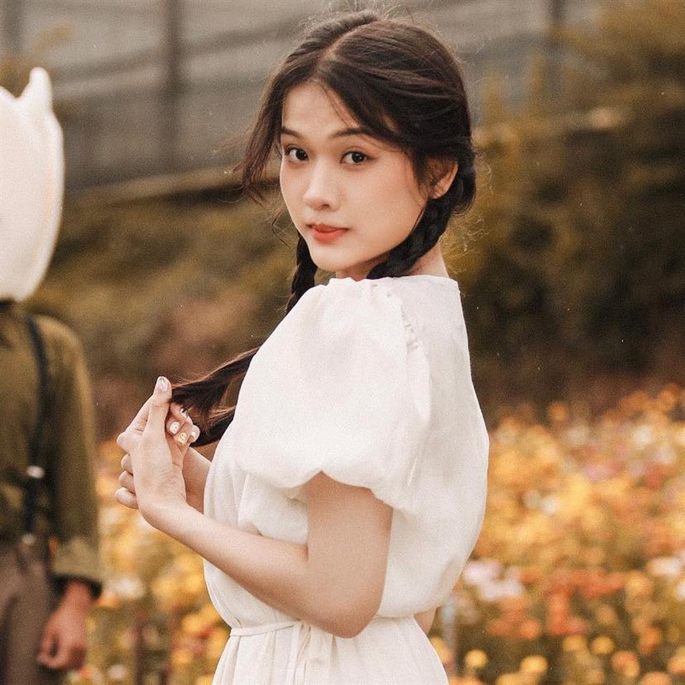 Hot girl SN 2004 nổi tiếng nhờ hát cover bằng giọng Quảng Nam-2