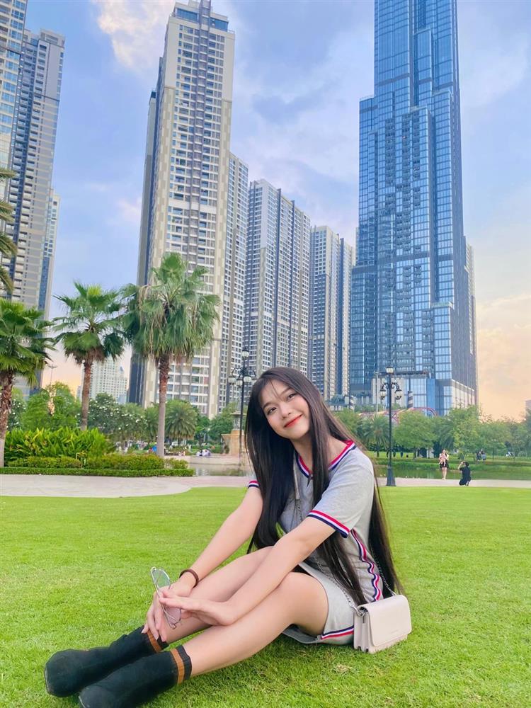 Hot girl SN 2004 nổi tiếng nhờ hát cover bằng giọng Quảng Nam-5