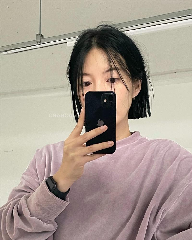 5 kiểu tóc ngắn không cần cắt mái vẫn giúp nhan sắc thăng hạng-4