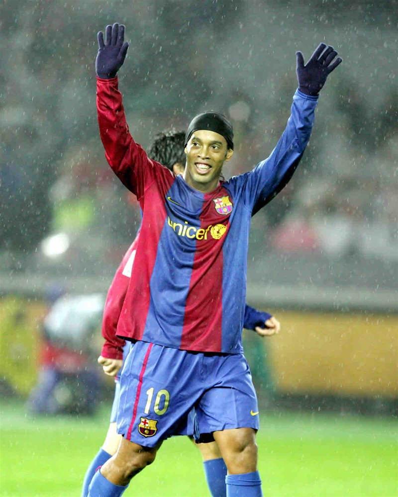 Mười cầu thủ xuất sắc nhất từng mặc áo số 10-5