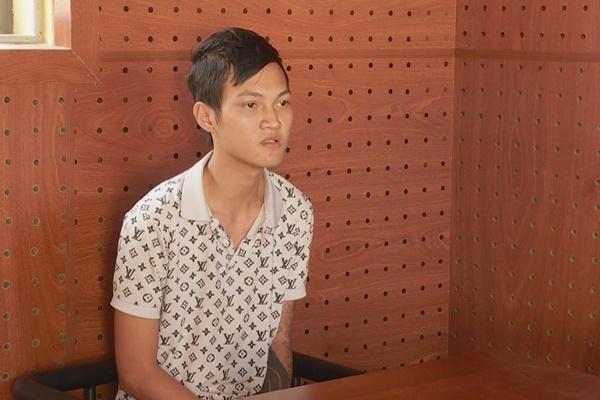 Hết tiền chơi game, con trai tống tiền bố mẹ đẻ-5