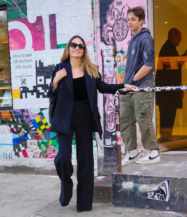 Pax Thiên xuất hiện sau ồn ào chỉ trích Brad Pitt-5