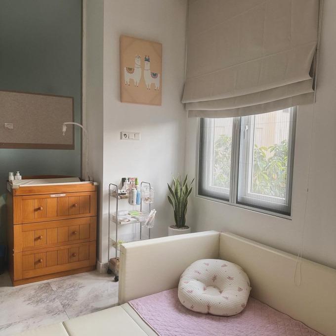 Hé lộ phòng riêng của ái nữ ngậm thìa vàng nhà thiếu gia Phillip Nguyễn - Linh Rin-3