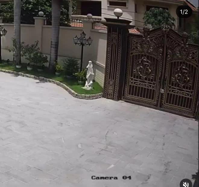 Hé lộ phòng riêng của ái nữ ngậm thìa vàng nhà thiếu gia Phillip Nguyễn - Linh Rin-5