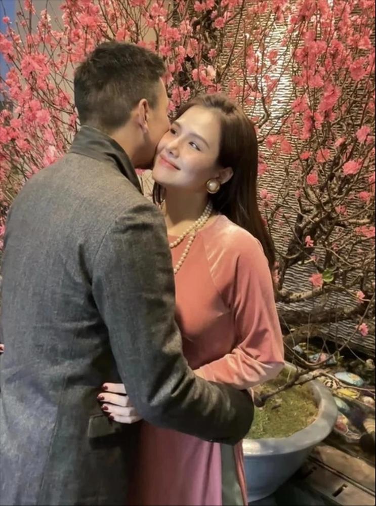 Thiếu phu nhân hào môn Phanh Lee hiếm hoi công khai hình ảnh rõ mặt nhóc tỳ-3