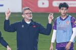 HLV Troussier nhận thêm tin không vui trước thềm Asian Cup 2023
