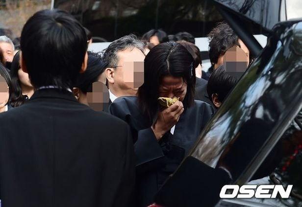 Người phụ nữ đáng thương nhất trong bi kịch Lee Sun Kyun qua đời-3
