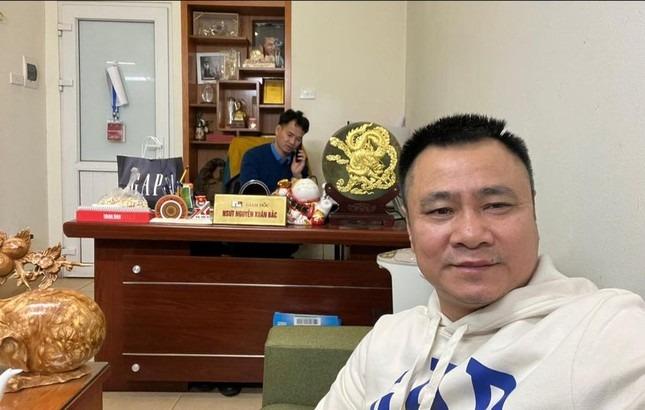 Sau Trấn Thành, đến lượt NSND Tự Long nói khán giả ‘tắt tivi khỏi phải xem’-1