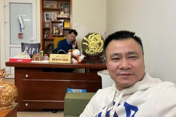 NSND Tự Long trịch thượng khi đáp trả khán giả tắt tivi khỏi phải xem giống Trấn Thành?-4