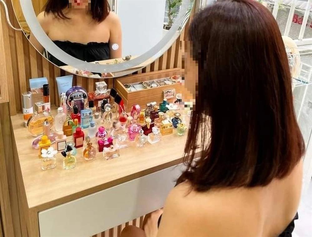 Cô gái kể bố cho mẹ ăn dao cạo, đánh thẳng vùng kín vì dám cắt tóc tém-4