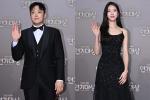 Dàn nghệ sĩ mặc trang phục đen tưởng nhớ Lee Sun Kyun