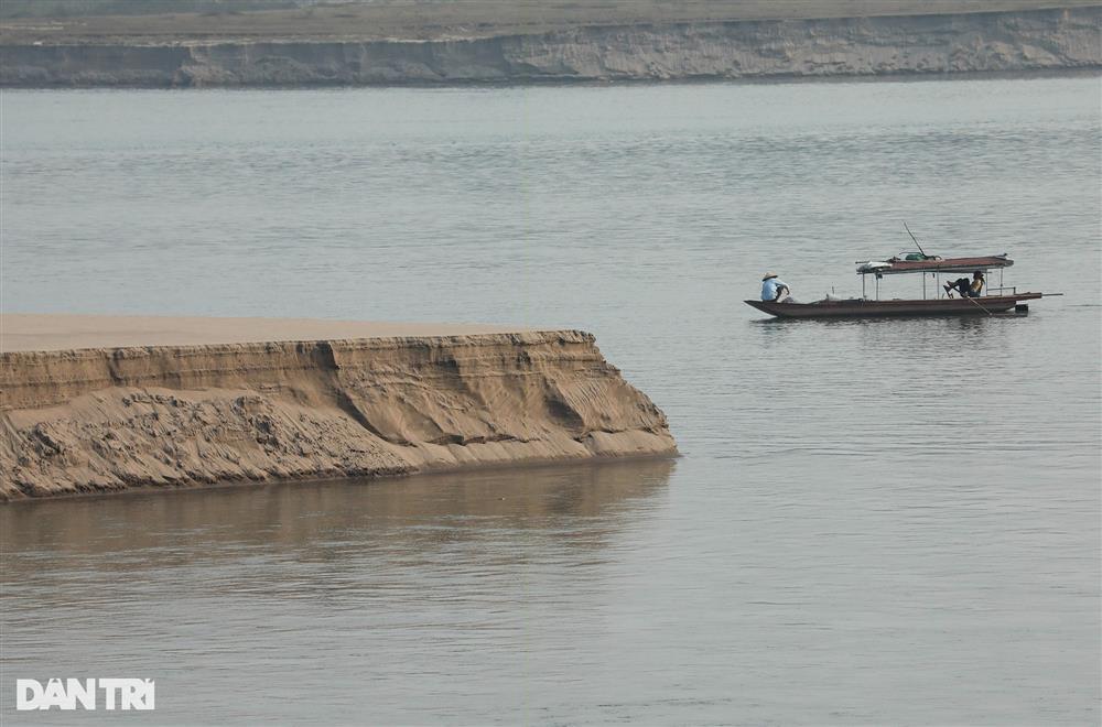 Sông Đà lại trơ đáy lần thứ 2 trong năm-5