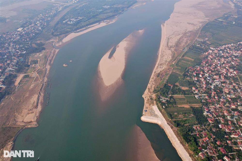 Sông Đà lại trơ đáy lần thứ 2 trong năm-7