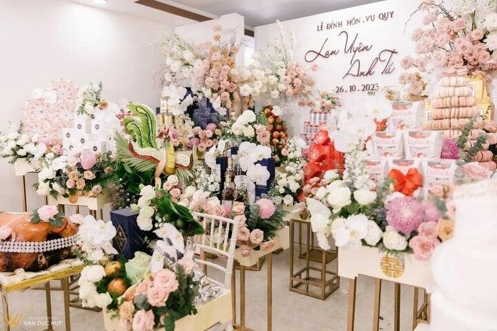 Loạt đám cưới gây bão mạng năm 2023 bởi hồi môn siêu khủng hoặc quá độc đáo-15