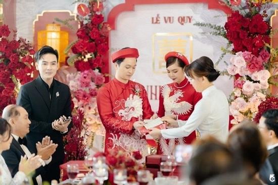 Loạt đám cưới gây bão mạng năm 2023 bởi hồi môn siêu khủng hoặc quá độc đáo