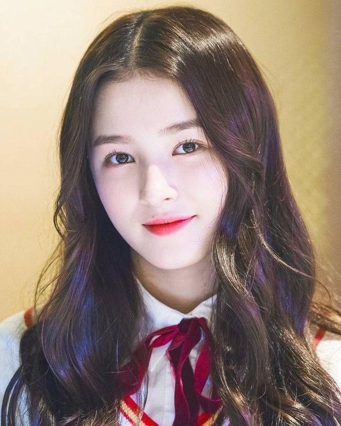 Cô gái gây sốt ở phố đi bộ Hà Nội được bình chọn đẹp nhất thế giới 2023-15