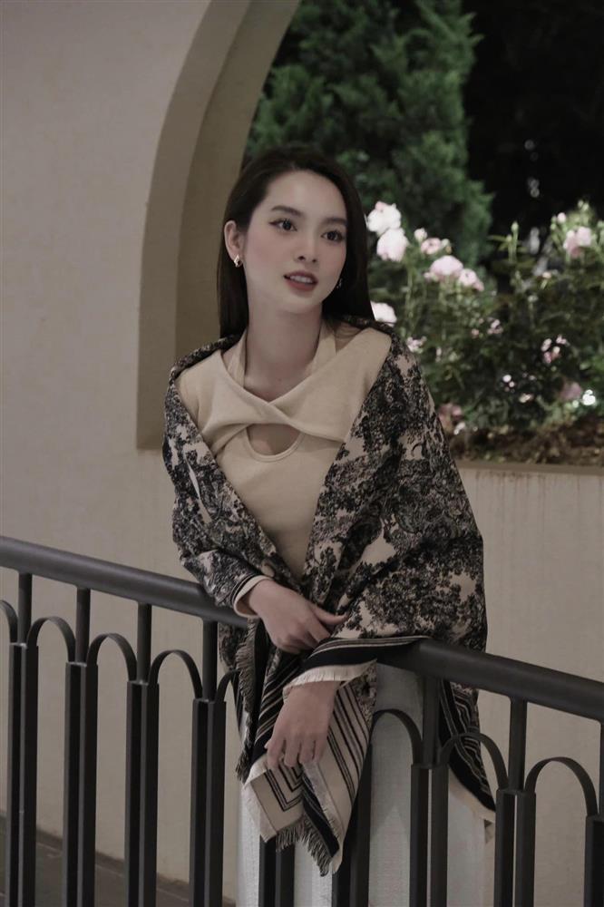 Quỳnh Lương mặc hở cao tay, quá khứ bị nói ít học, được đồn sắp lấy chồng thiếu gia-3