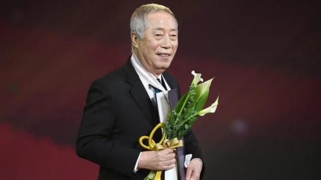 Nam diễn viên bị công kích vì tưởng nhớ Lee Sun Kyun-3