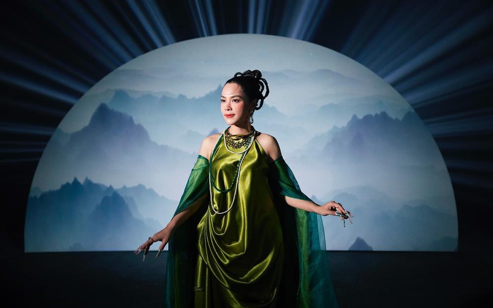 Sau loạt ồn ào, Ngọc Mai tự nhận mình là Cánh sen cô độc?-2