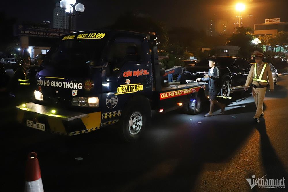 Nam tài xế nhận bị tâm thần để né kiểm tra nồng độ cồn trong đêm giao thừa-11