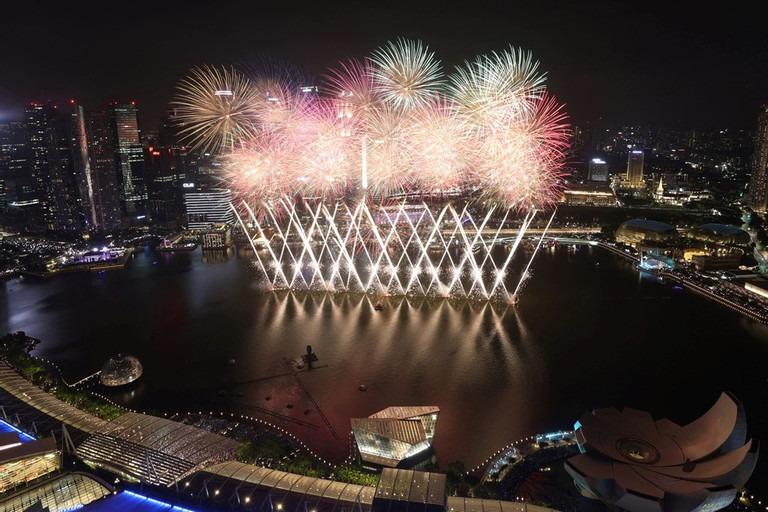 Khoảnh khắc châu Á tưng bừng bước sang năm mới 2024-9