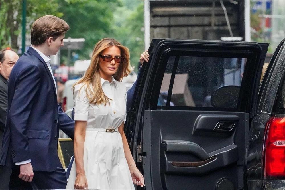 Cậu út Barron Trump gây sốt với thần thái đẹp, chiều cao vượt trội-3