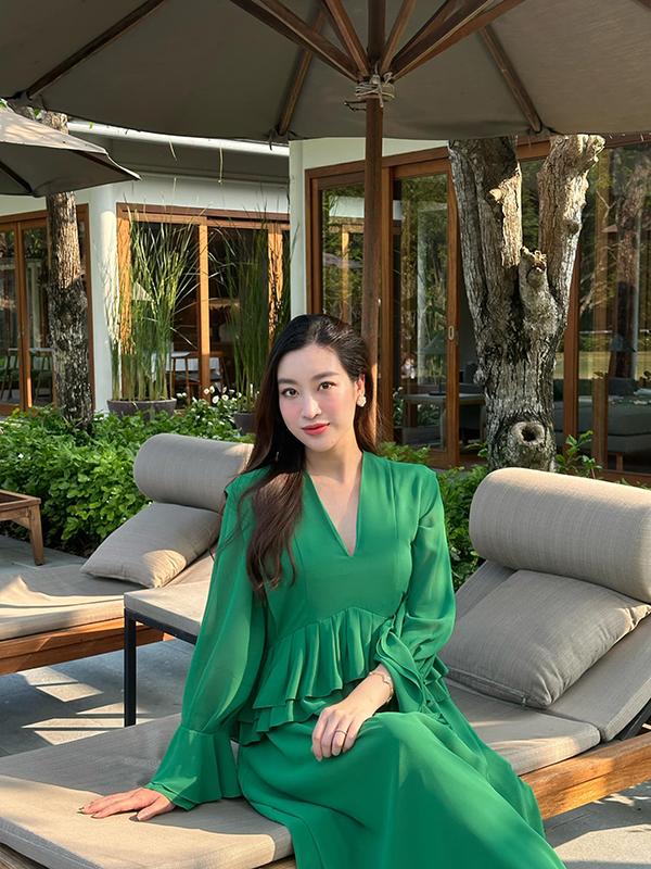 Mỹ nhân Việt đón tin vui năm 2023: Hoa hậu Đỗ Mỹ Linh có con gái nhỏ đáng yêu, hạnh phúc bên chồng-2