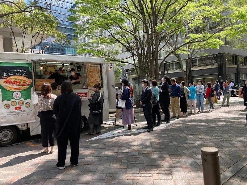 Loạt món Việt nổi như cồn ở nước ngoài, khách xếp hàng dài thưởng thức-3