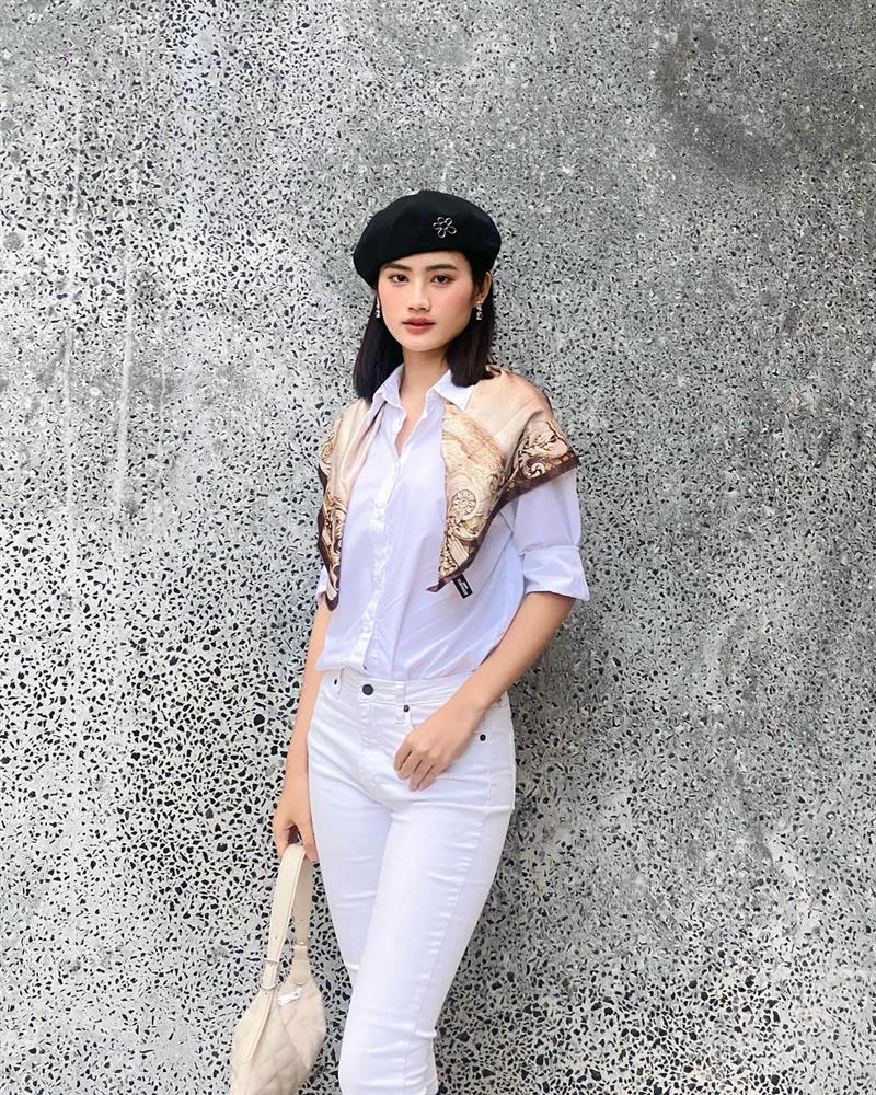 Hoa hậu Ý Nhi xả kho bộ ảnh đón năm mới tại Úc, ăn vận thế nào mà được khen là Người đẹp thời trang?-4