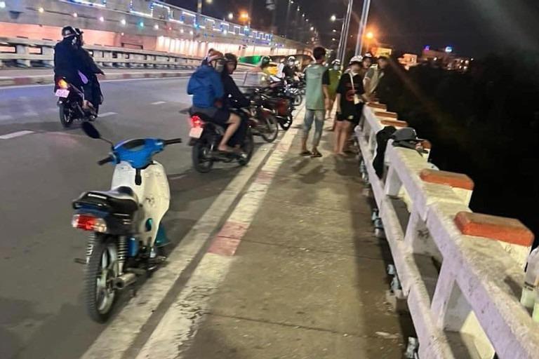 Cứu sống người đàn ông nhảy cầu ở Đồng Nai-1