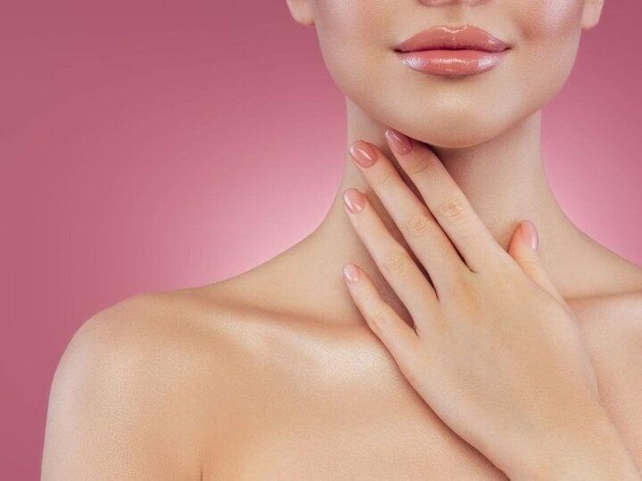 Mốt làm đẹp hiệu ứng cổ thon dài-1